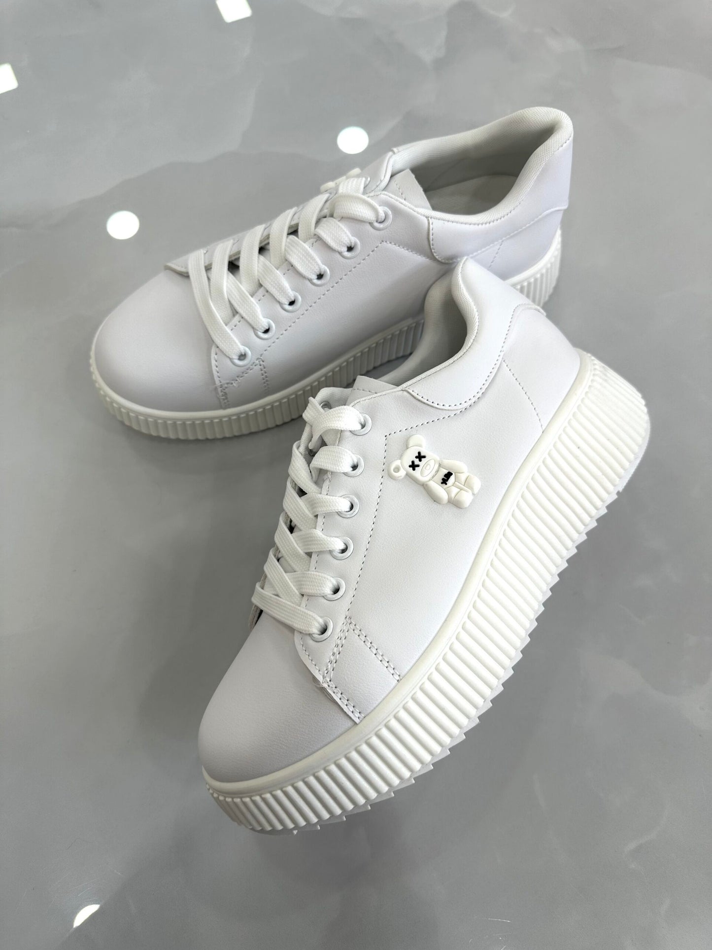 Sneaker Δίσολο με Σχέδιο Αρκουδάκι White