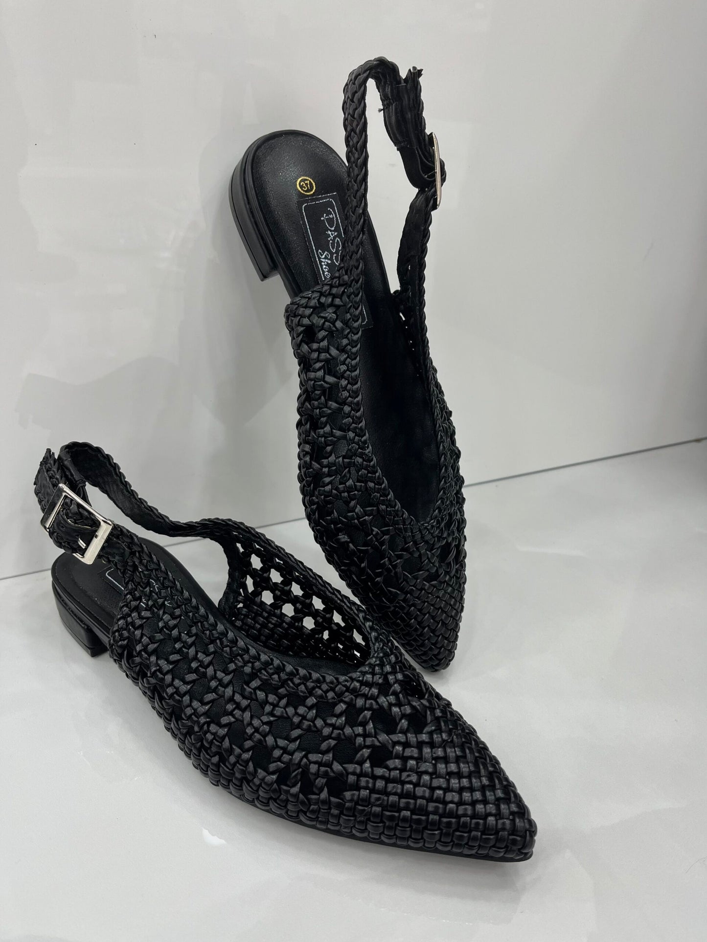 Slingback Φλατ με Σχέδιο Κέντημα Black