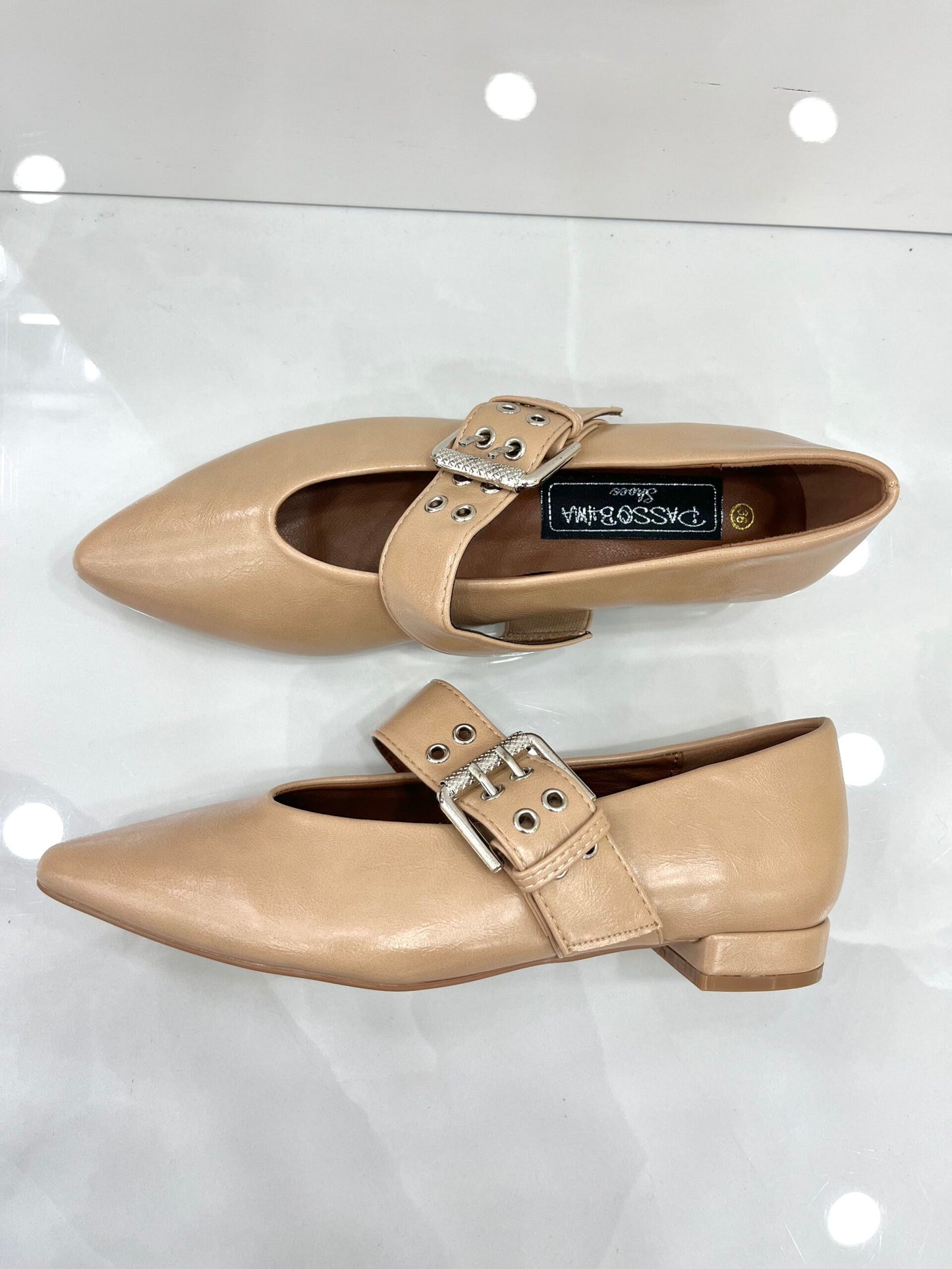 Μοντέρνο Μοκασίνι με Μπαρέτα Beige