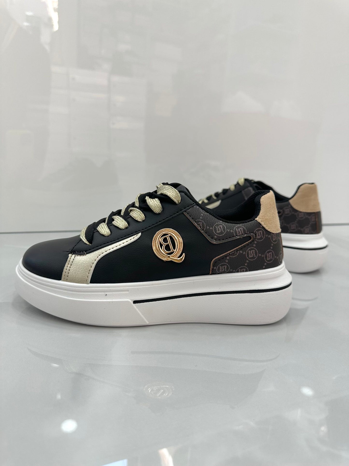 Sneaker Δίσολο με Χρυσό Σχέδιο Black/Beige