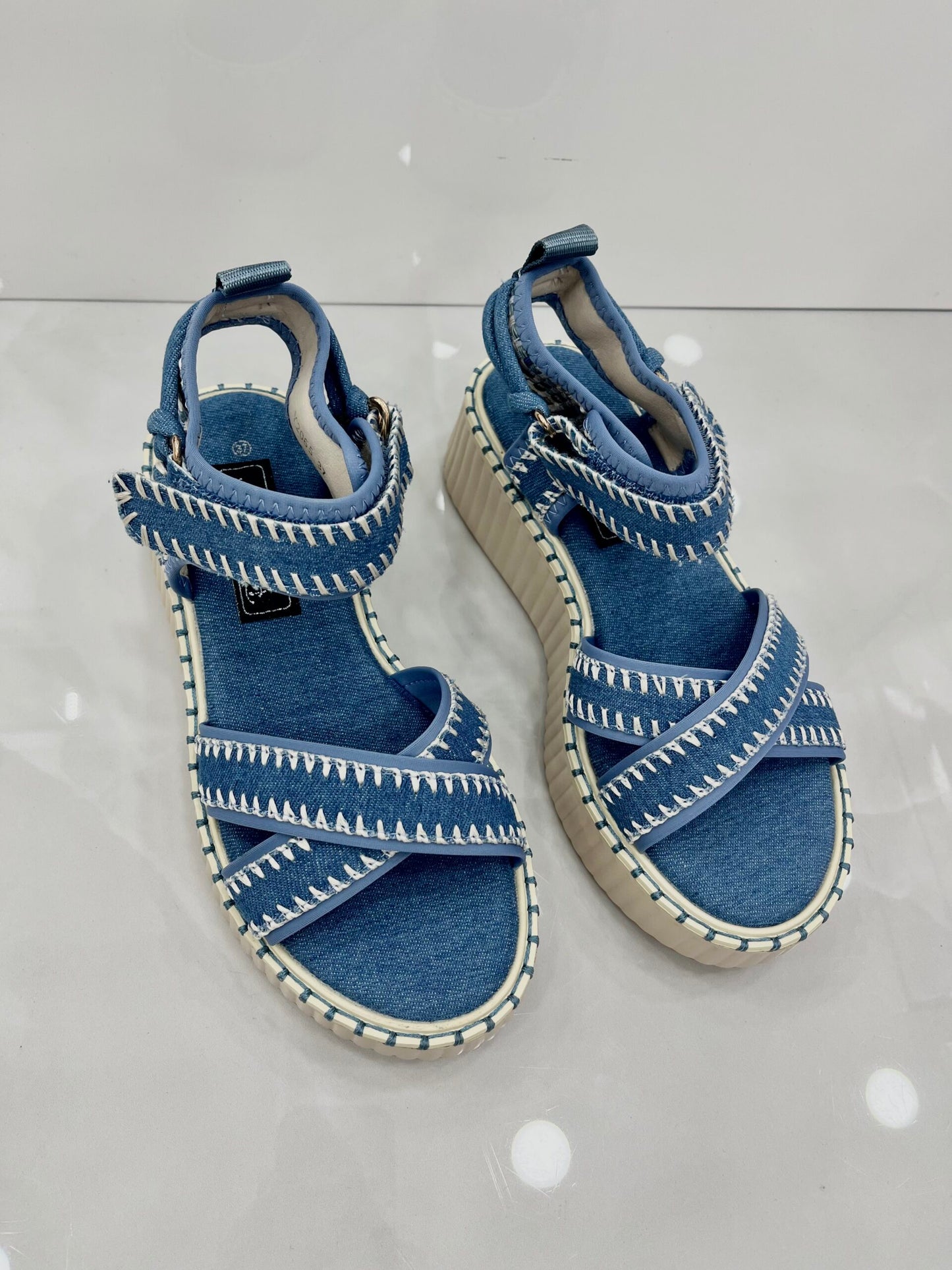 Flatform Sandals με Ριγέ Σόλα Blue