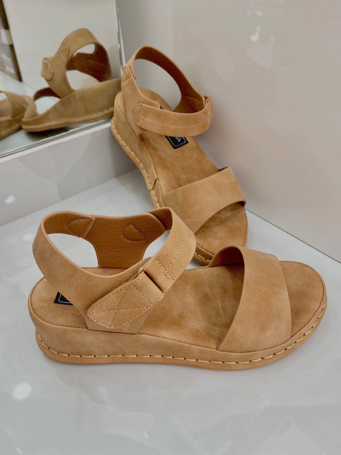 Anatomic Sandals AllCamel