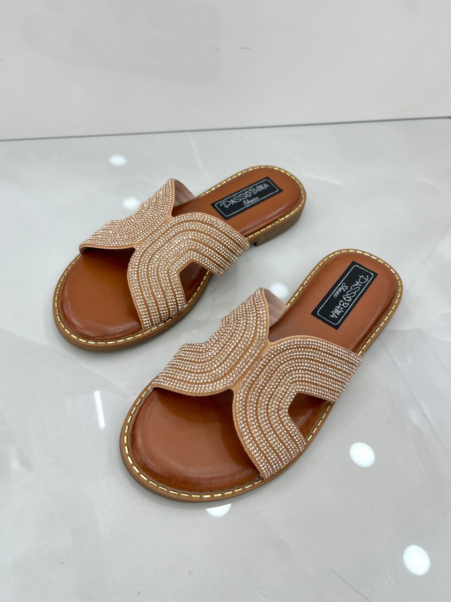Flat Παντοφλάκια με Strass Champagne