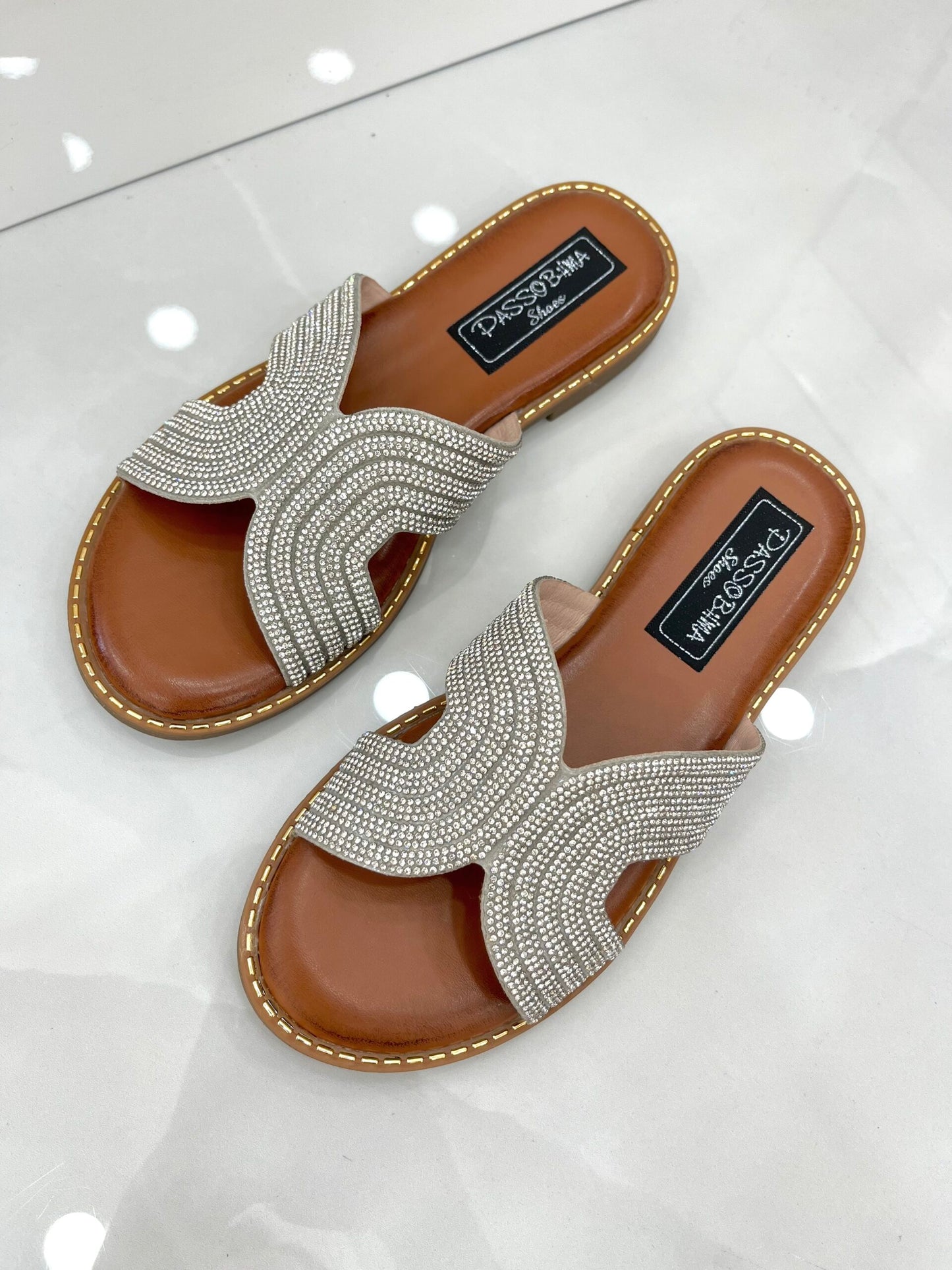 Flat Παντοφλάκια με Strass Silver