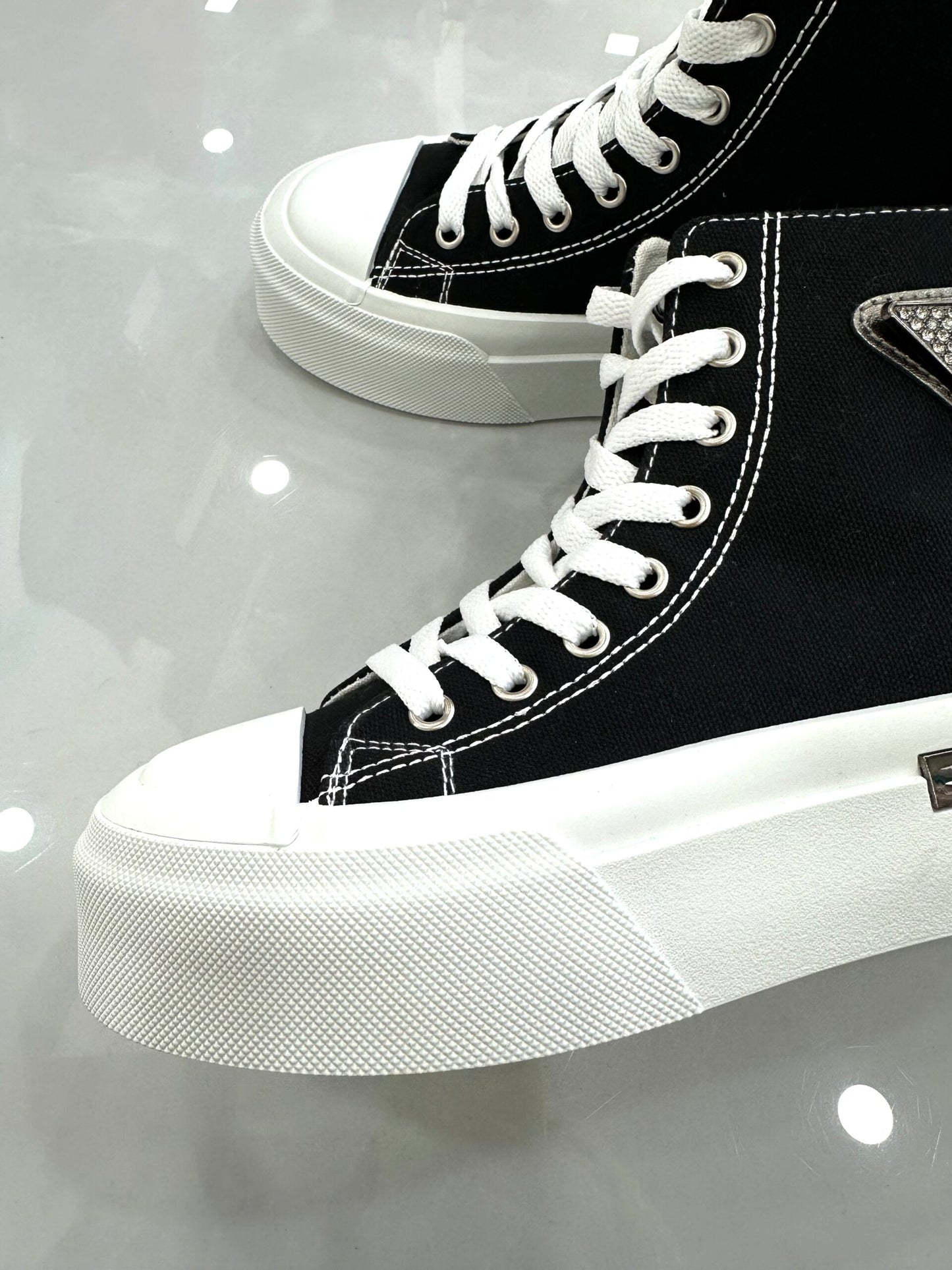 Sneaker Μποτάκι-Σταράκι Black