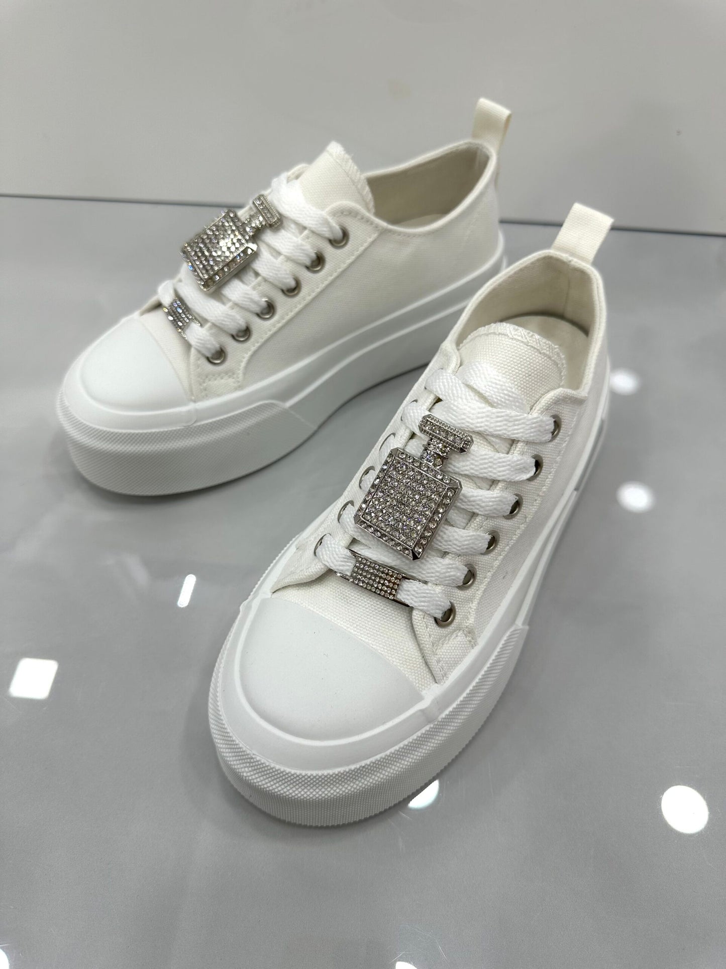 Sneaker Σταράκι με Σχέδιο AllWhite