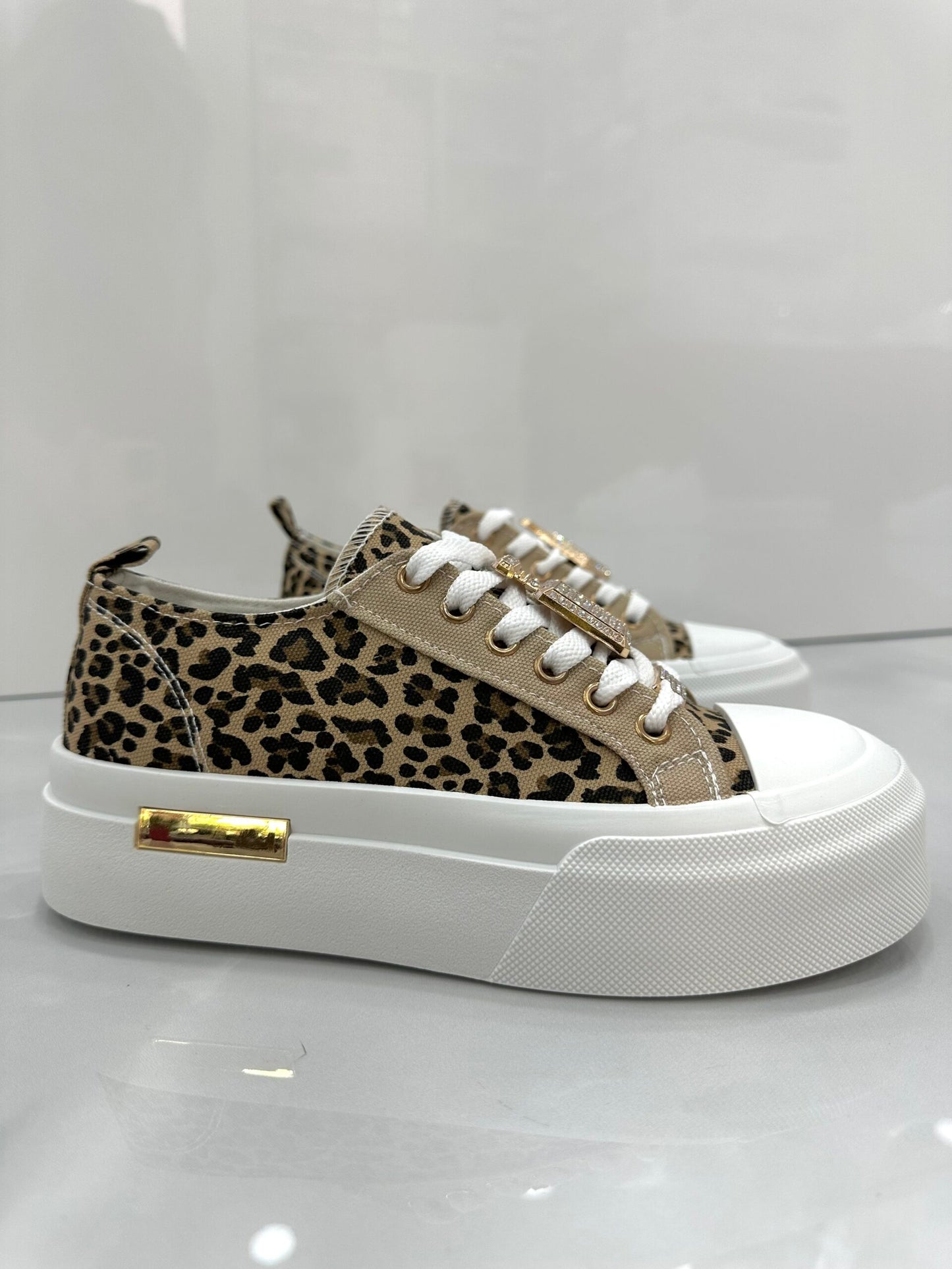 Sneaker Σταράκι με Σχέδιο Leopard