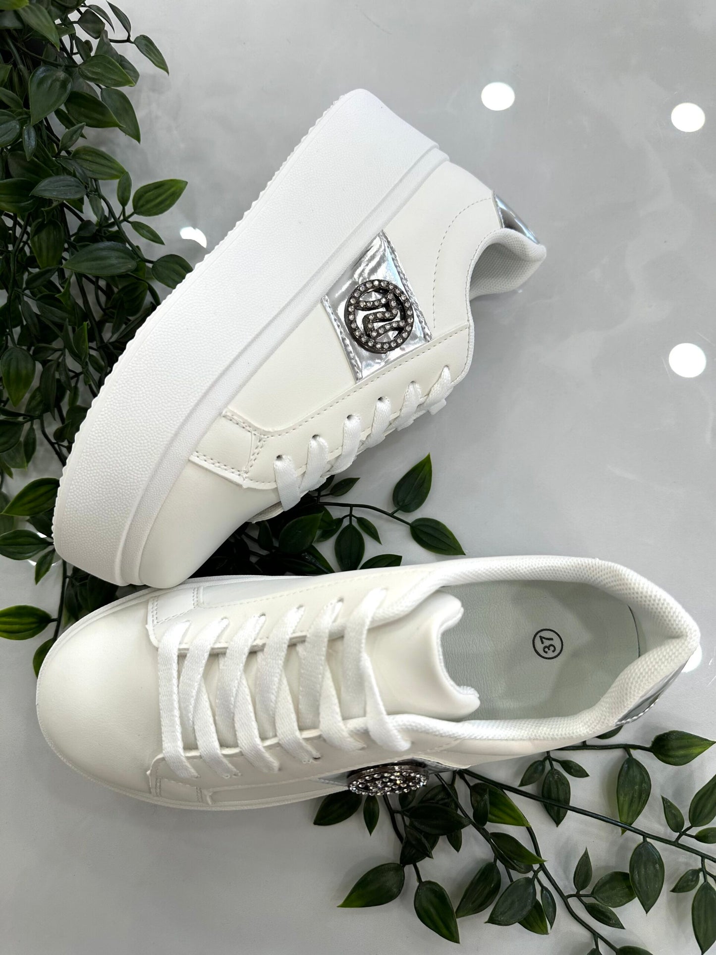 Sneaker Δίσολο με Ασημί Λεπτομέρειες White