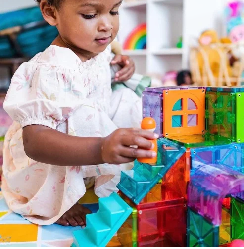 Magna Tiles Μαγνητικό Παιχνίδι House 28 Κομμάτια 18332