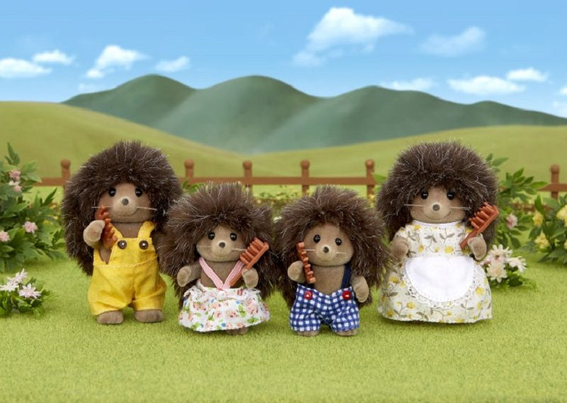 Sylvanian Families Hedgehog Οικογένεια (030286-4018)