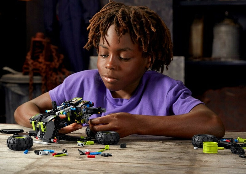 Lego Technic: Monster Jam Grave Digger για 7+ ετών