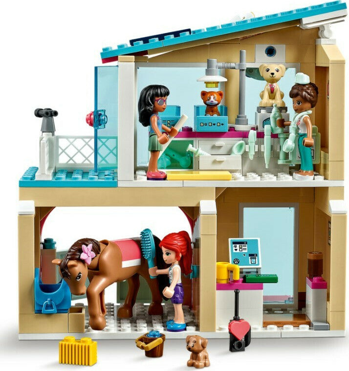 Lego City: Heartlake City Vet Clinic