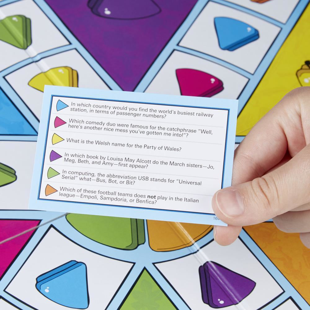 Hasbro Επιτραπέζιο Trivial Pursuit Family Edition (Αγγλική Έκδοση)