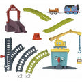 Fisher Price Τόμας Το Τρενάκι Πίστα και Σταθμός Επισκευών με την Καρλι και τη Σαντι