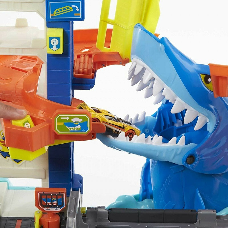 Hot Wheels City Πίστα Γκαράζ με Καρχαρία HDP06