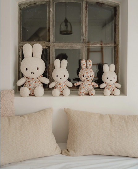 Little Dutch Υφασμάτινο κουκλάκι Miffy Vintage Little Flowers all over  35cm LD-NIJN777