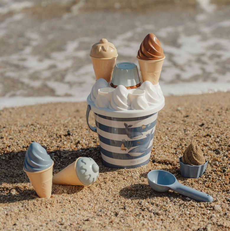 LITTLE DUTCH Σετ κουβαδάκια παραλίας Ice Cream Ocean World Μπλε LD2016376