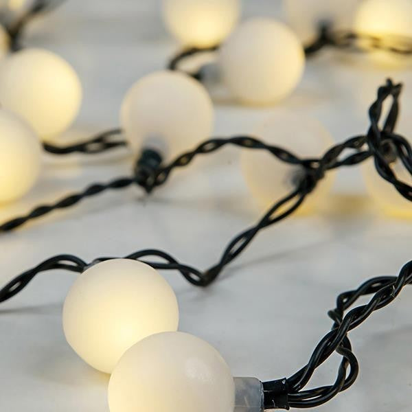 Σειρά, 80 LED 5mm, Λευκές Μπαλίτσες Φ2cm, 31V Μετασχηματιστή, Πράσινο PVC Καλώδιο, Θερμό Λευκό LED ανα 8cm, Προέκταση Παροχής 3m, IP44