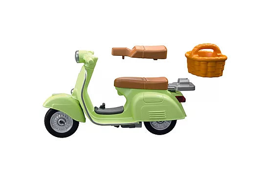 Κοπέλα με Vespa