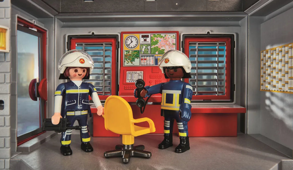 Playmobil Αρχηγείο Και Όχημα Πυροσβεστικής