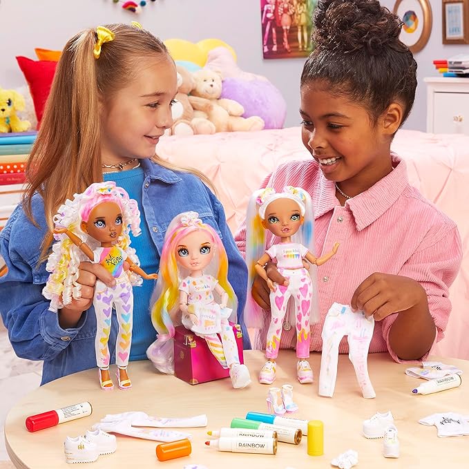 MGA Rainbow High: Color & Create DIY Fashion Doll – Purple Eyes/ Curly Hair (594147EUC)