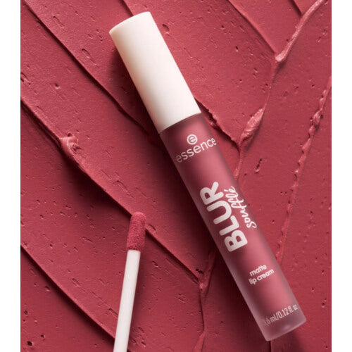 Blur Soufflé Matte Lip Cream - Υγρό κραγιόν 3.6 ml | Essence