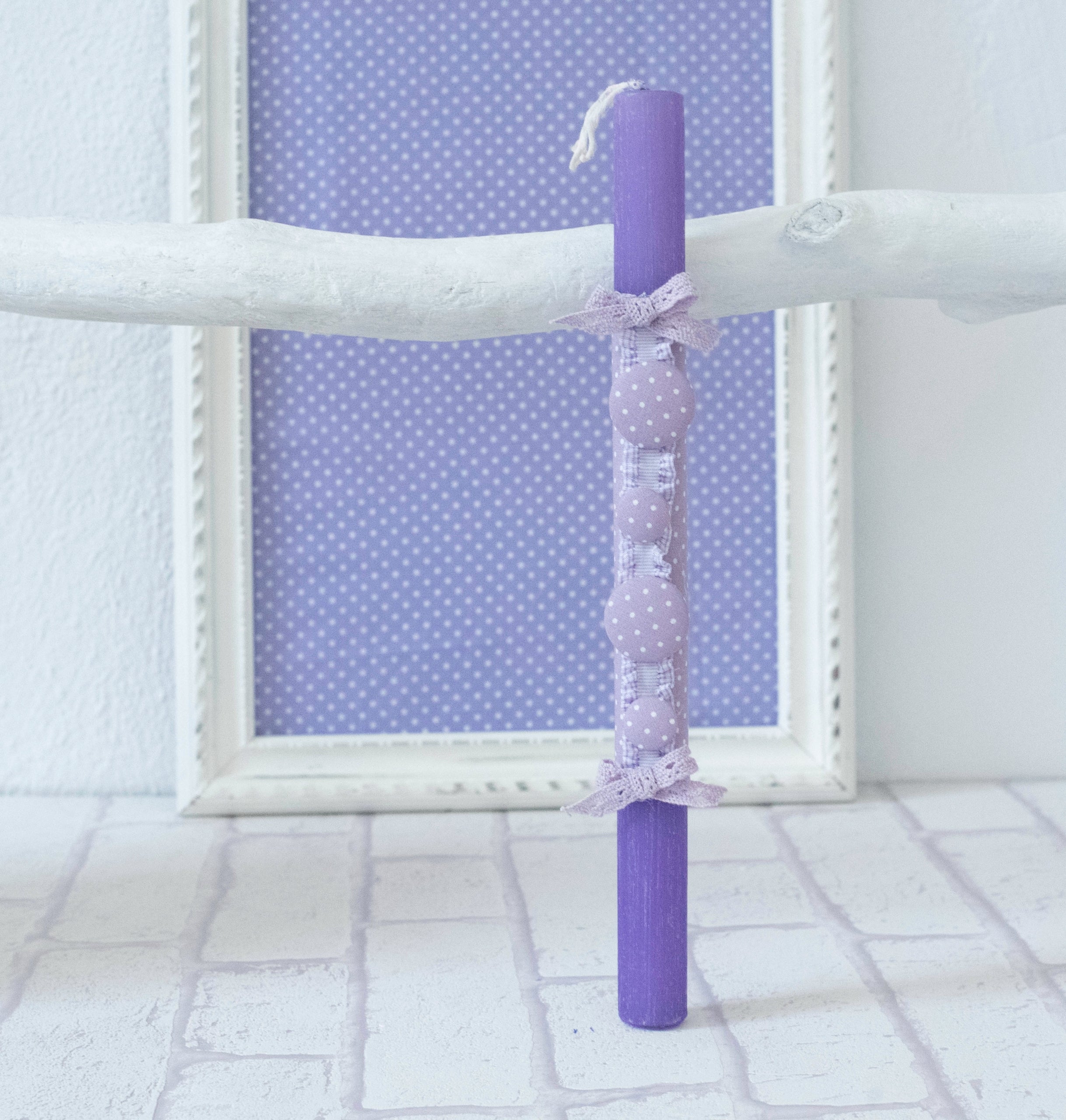 Purple dot buttons