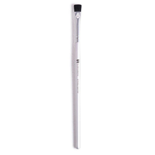 Essential eyeliner brush