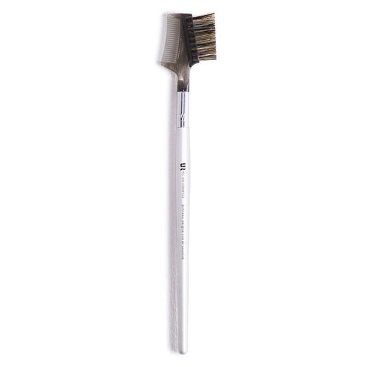 Essential eyelash and brow comb brush