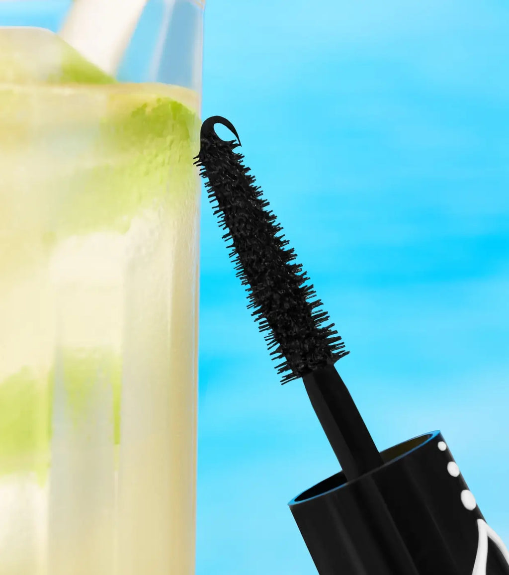 Ciao! Lash Princess Mini Mascara - Limited Edition | Essence