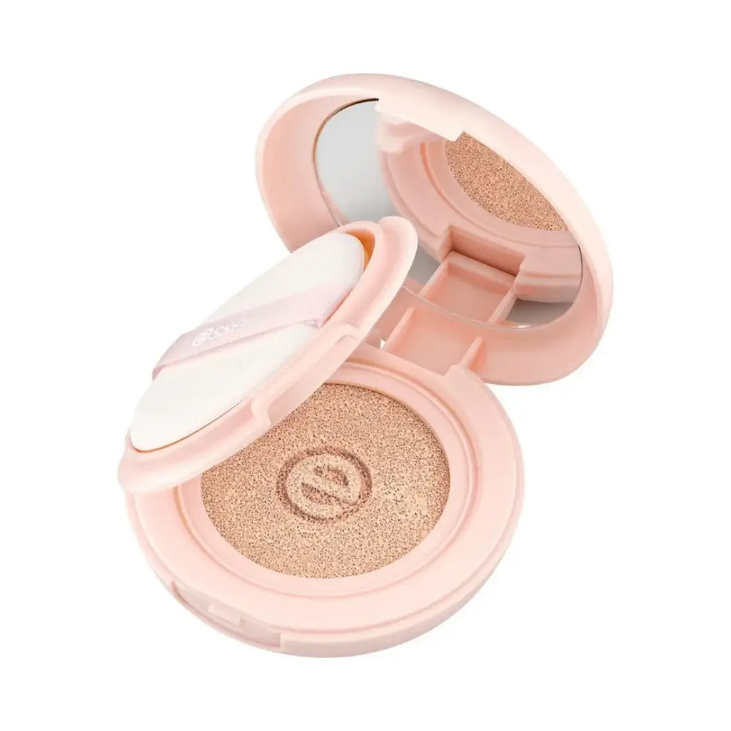 Silky Cushion Foundation | Essence