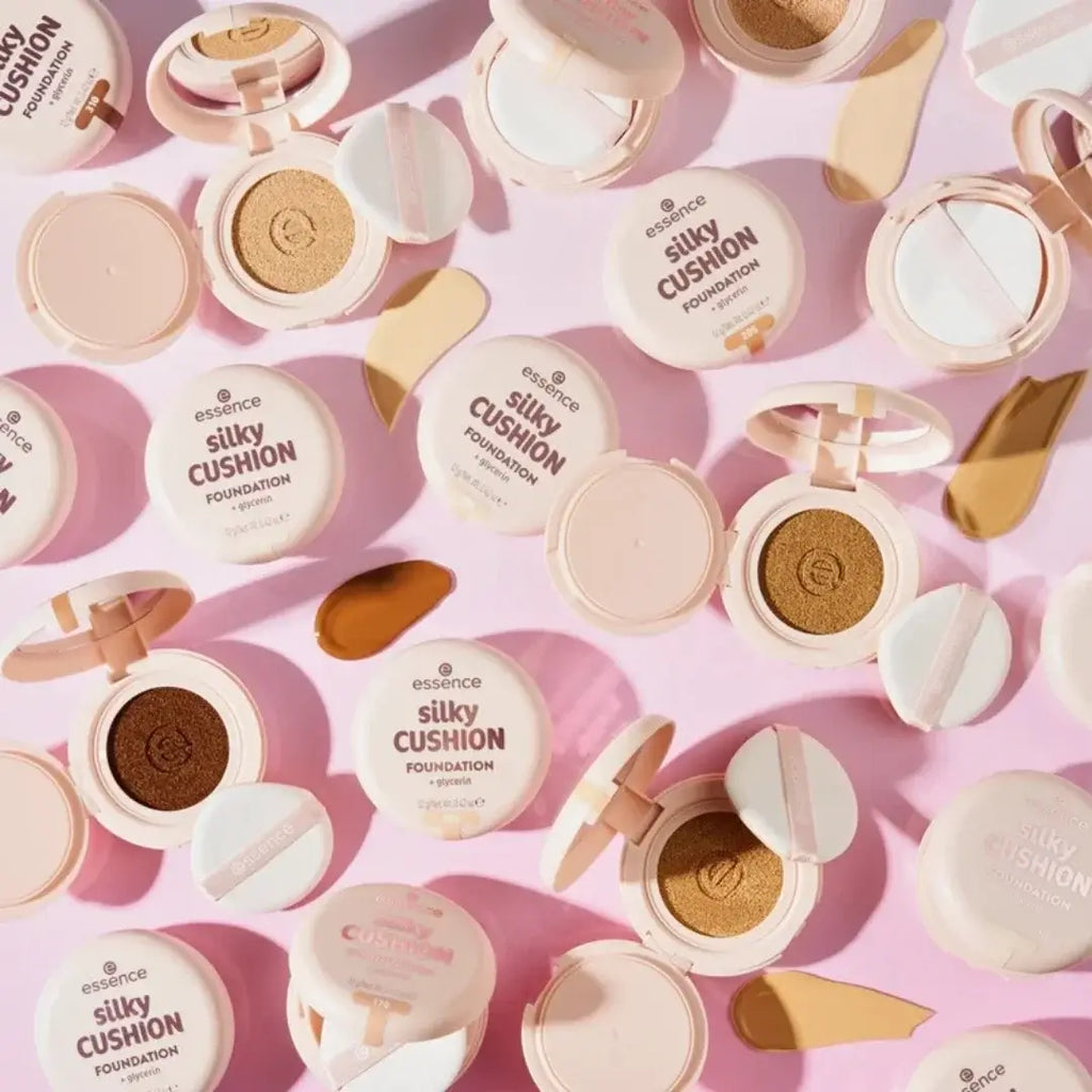 Silky Cushion Foundation | Essence