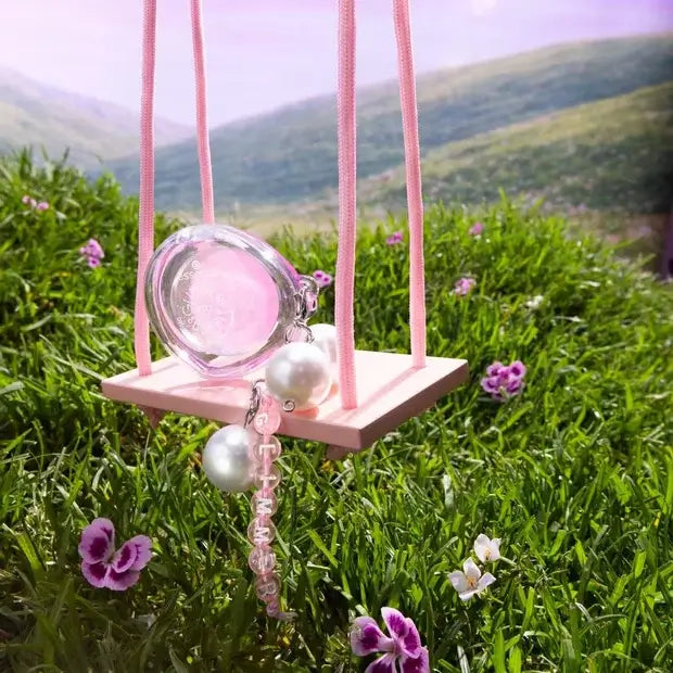 Glimmer In A Bubble pH-Effect Lip Balm Limited Edition | Essence