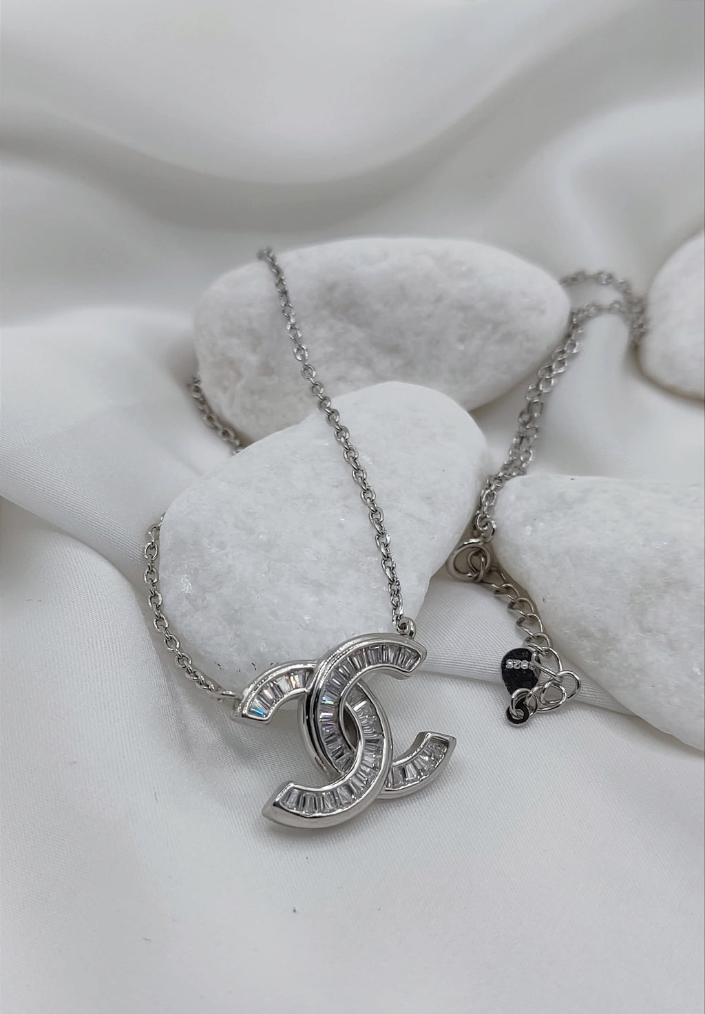 Κολιέ chanel ασήμι 925 επιπλατινωμένο με ζιργκόν πέτρες