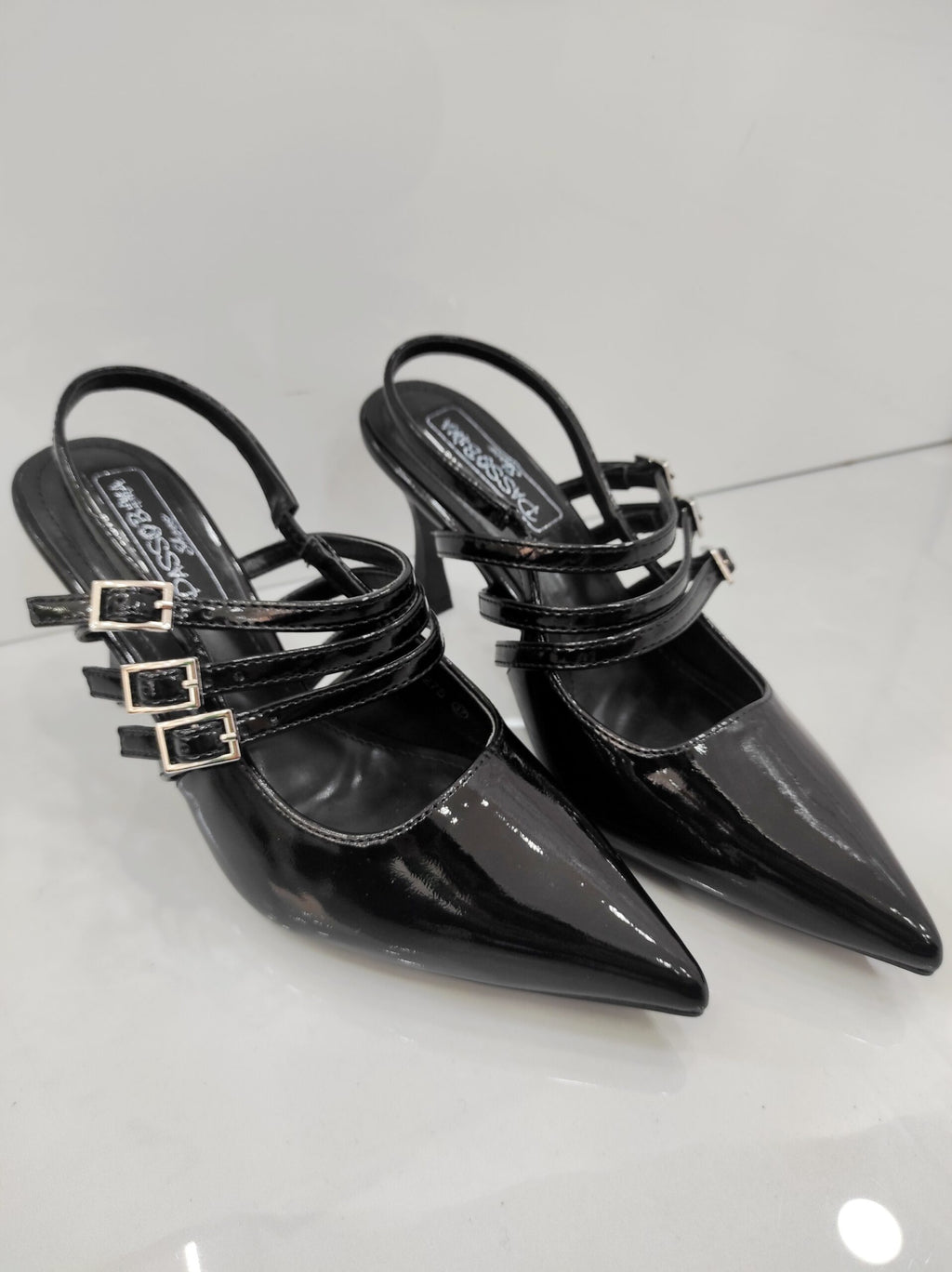 Λουστρίν Γόβα με Λουράκια Black