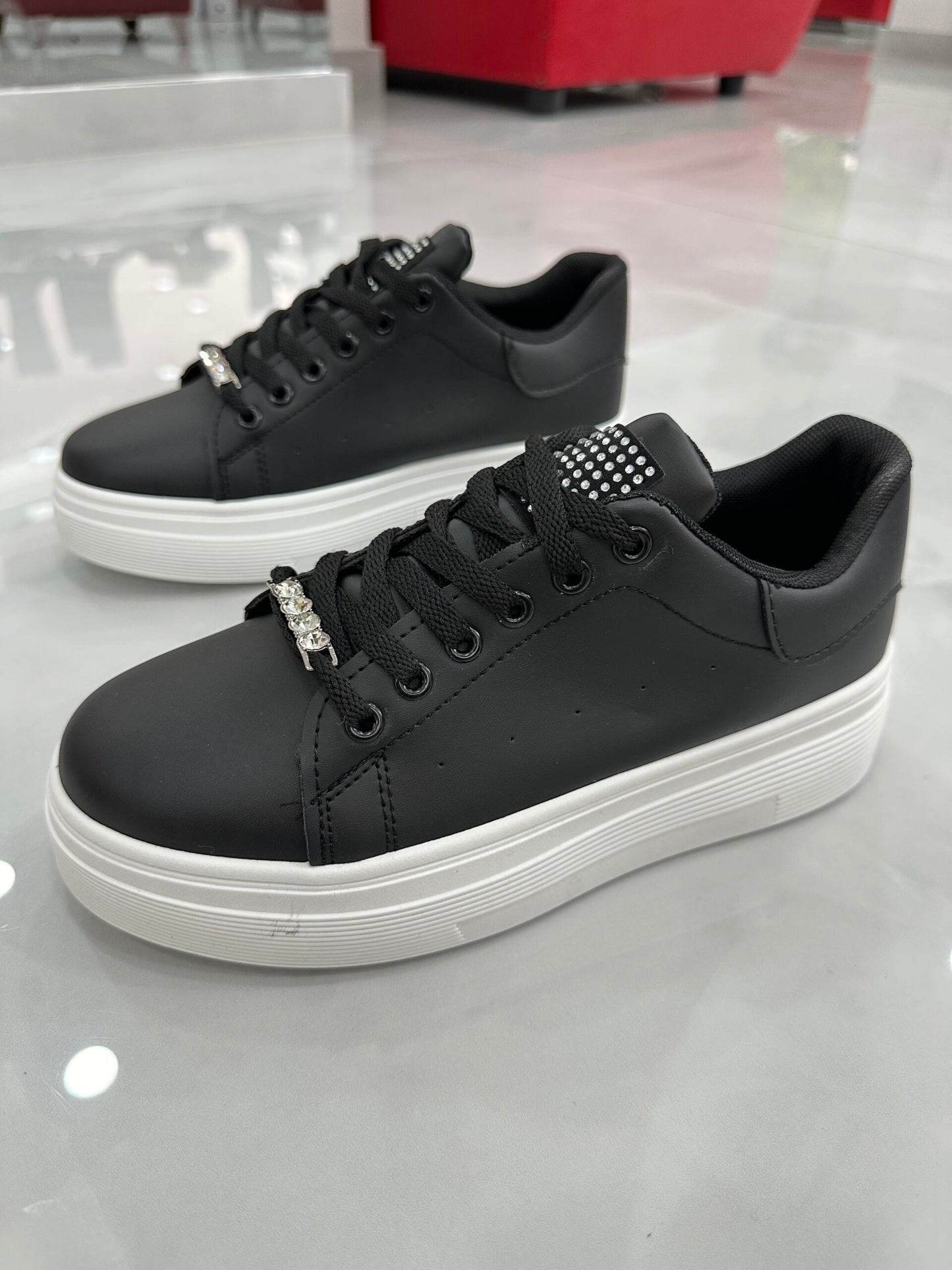 Sneaker Δίσολο με Strass Black