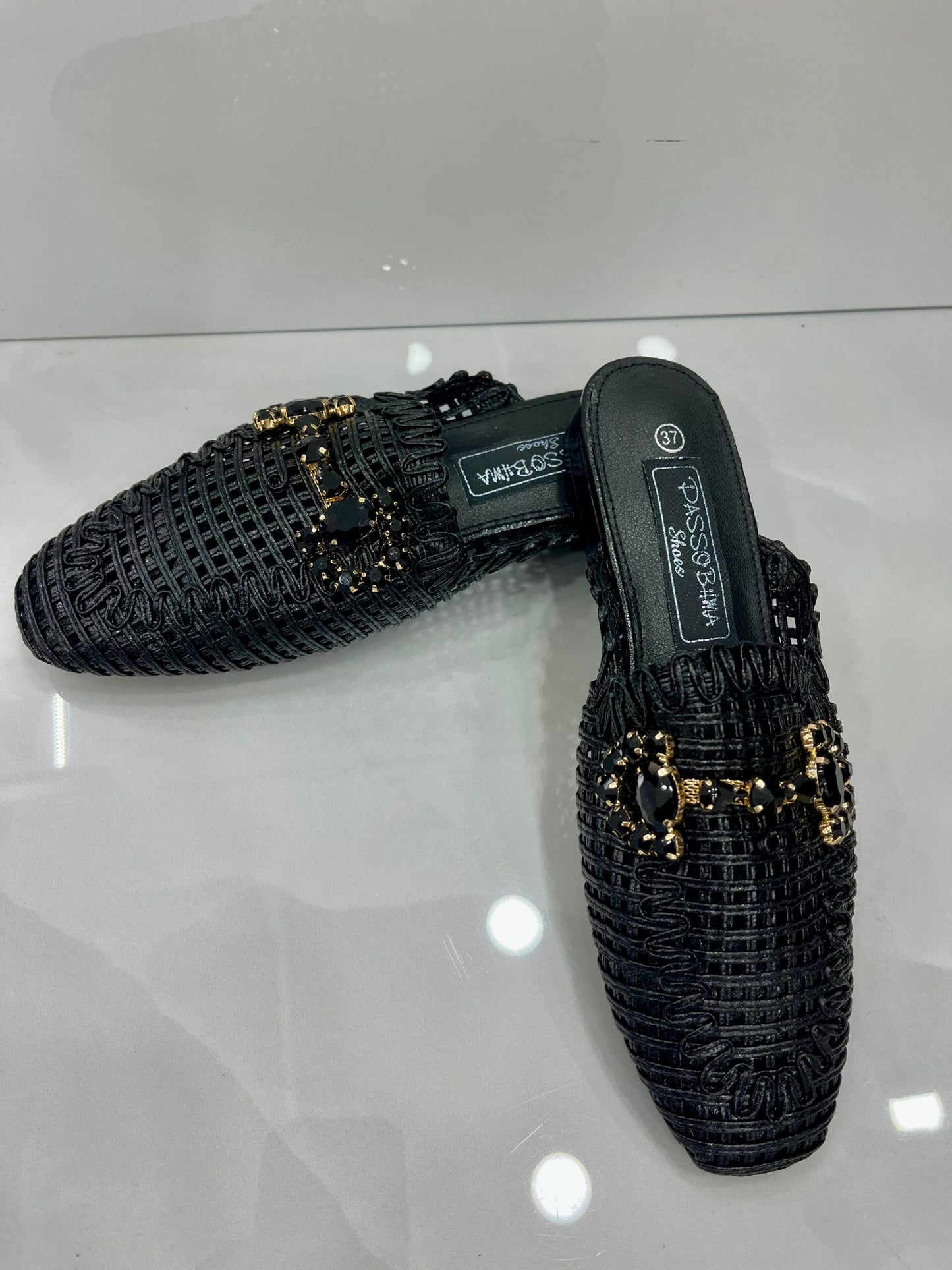 Παντοφλάκι Μοκασίνι με Πλέξη και Χρυσή Τόκα Black