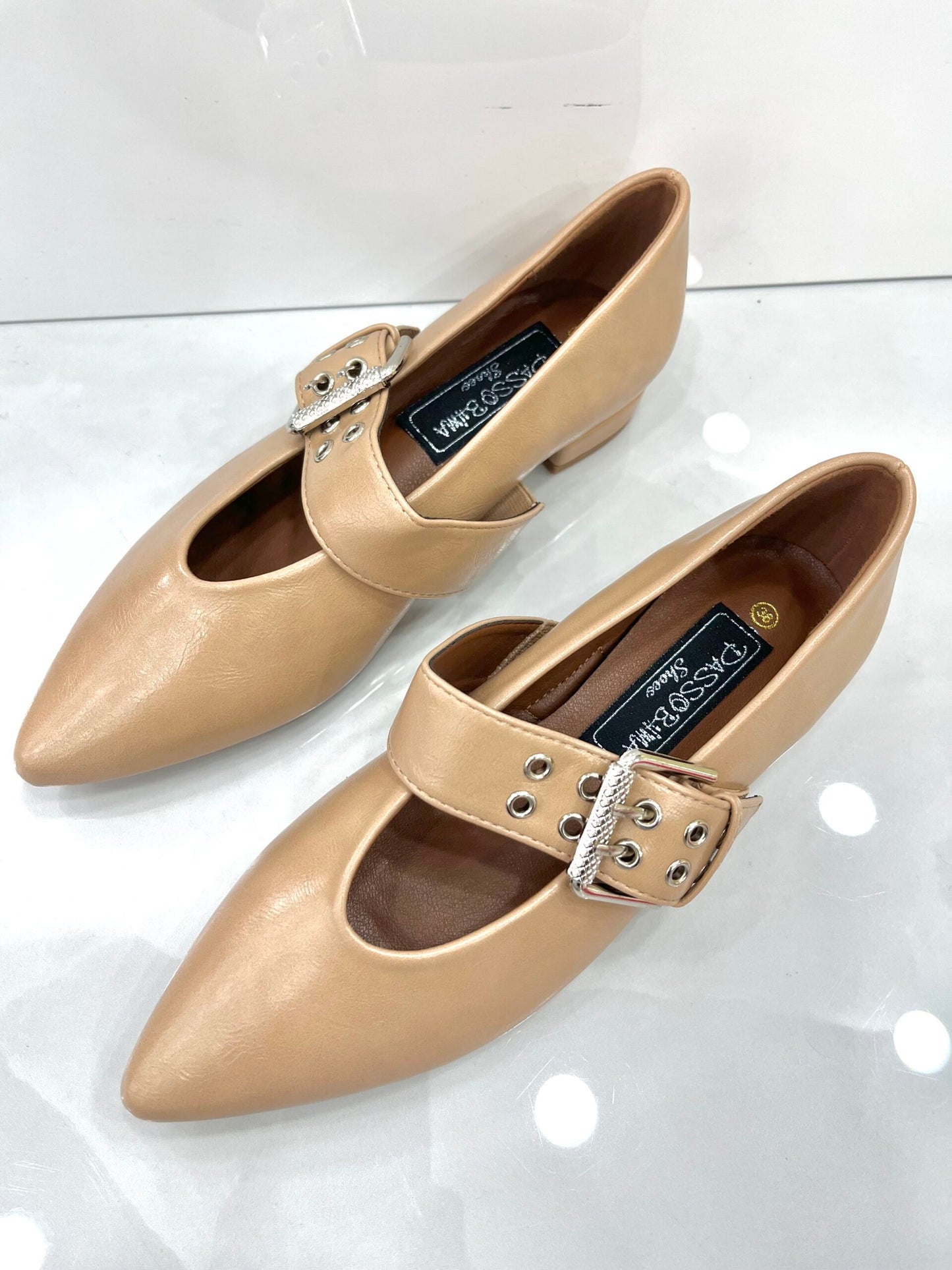 Μοντέρνο Μοκασίνι με Μπαρέτα Beige