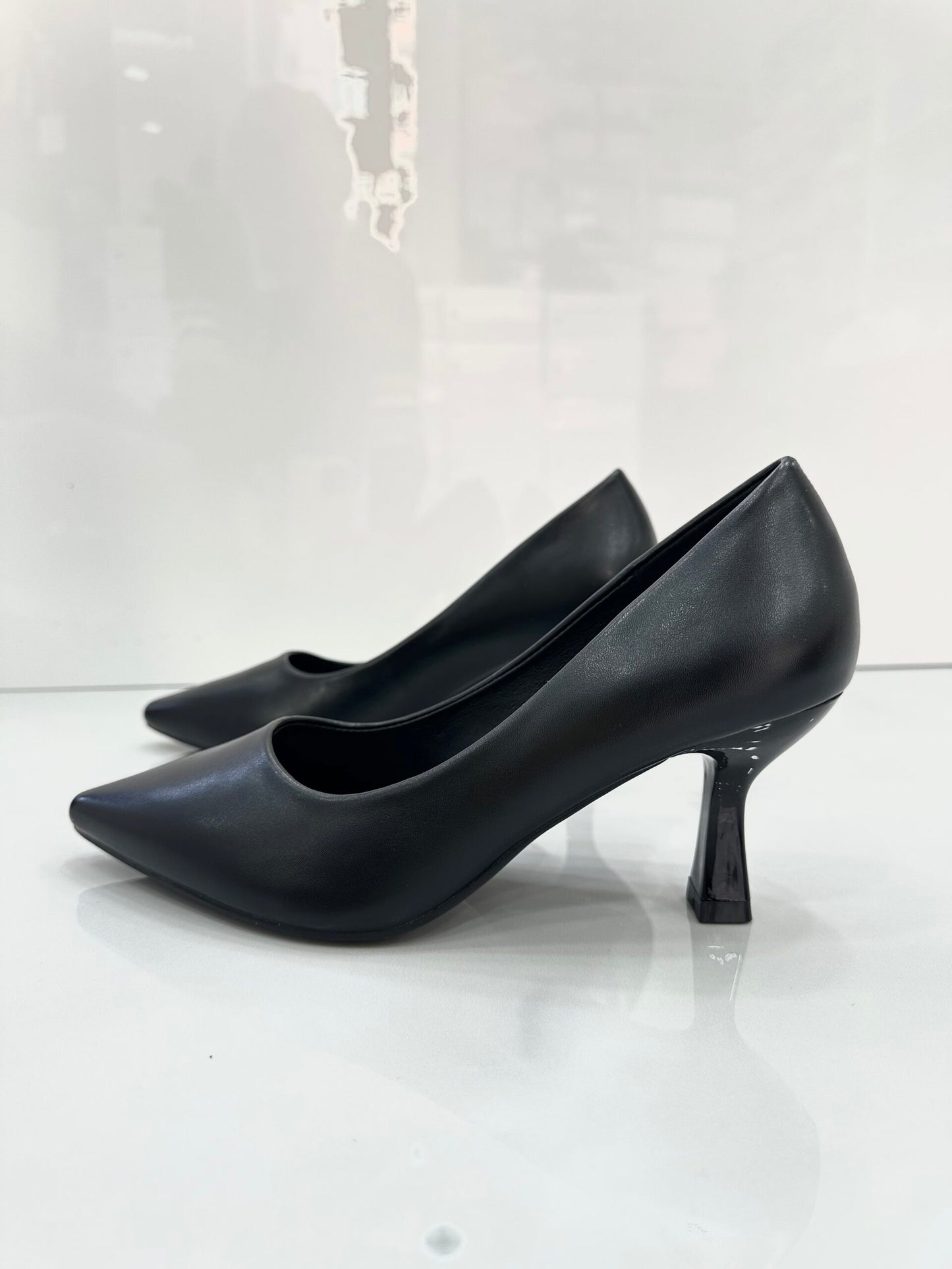 Classic Modern Γόβα με Μεσαίο Λεπτό Τακούνι Black