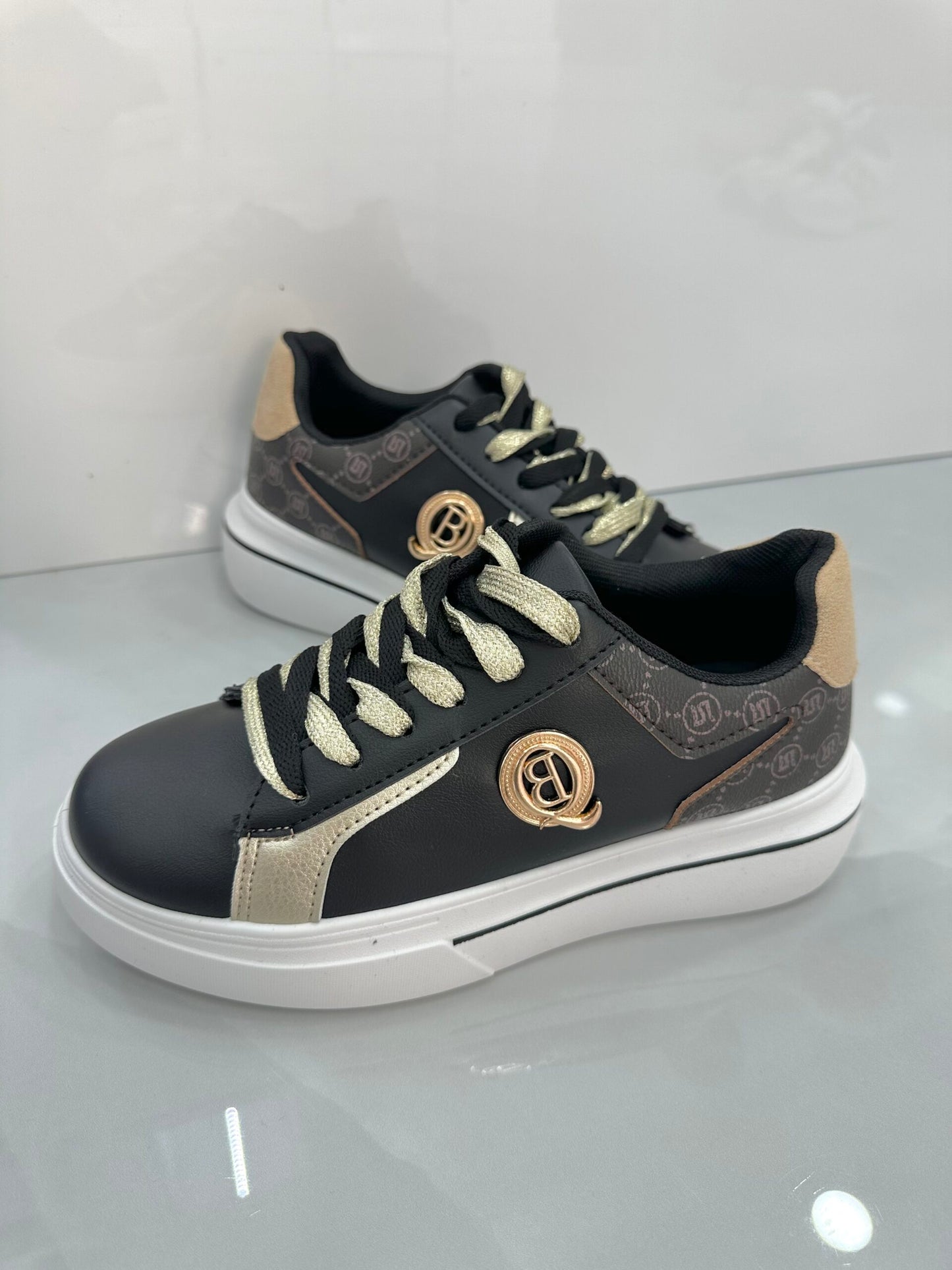 Sneaker Δίσολο με Χρυσό Σχέδιο Black/Beige