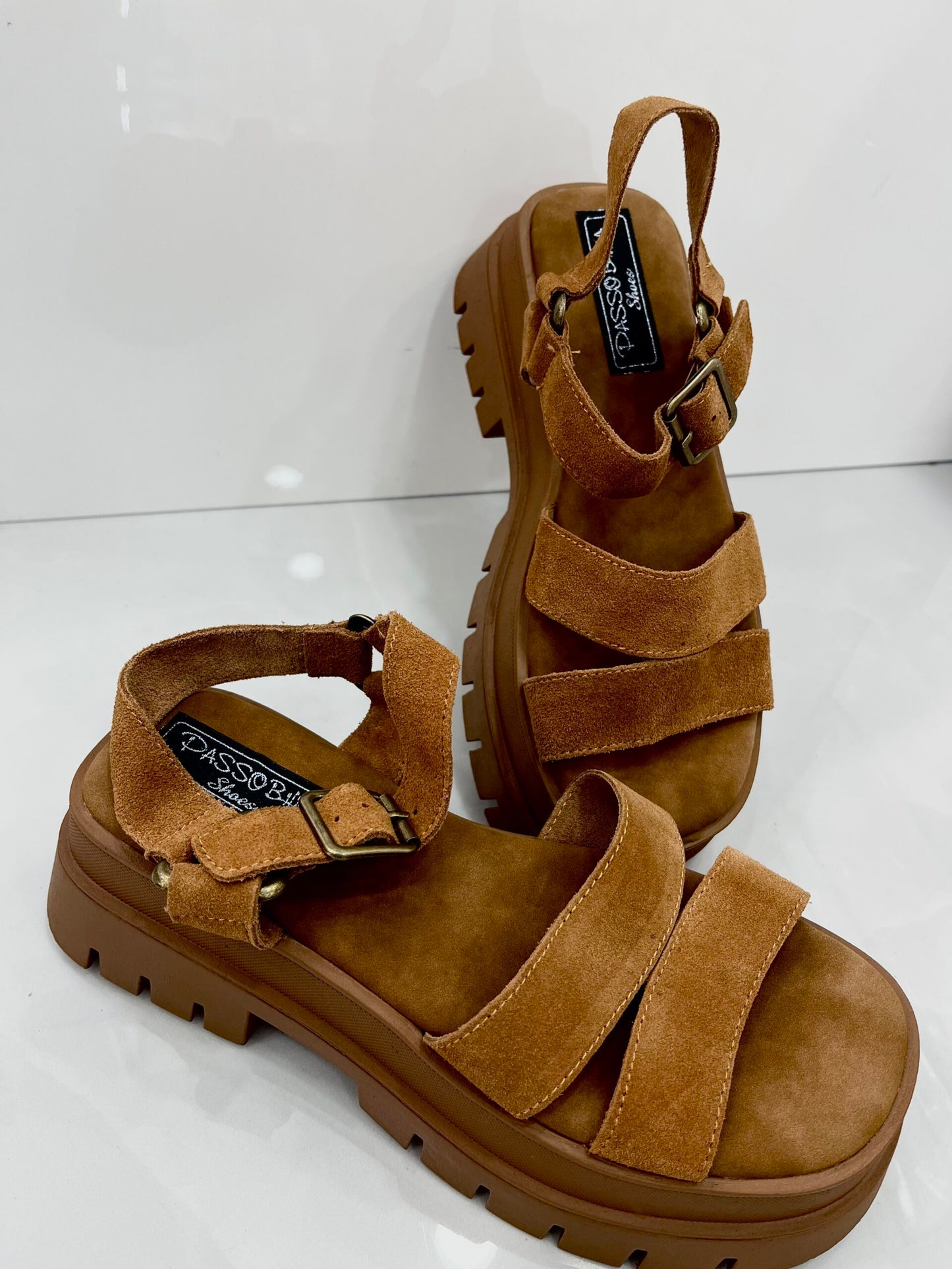 Τρακτερωτό Flatform με Λουράκια Camel