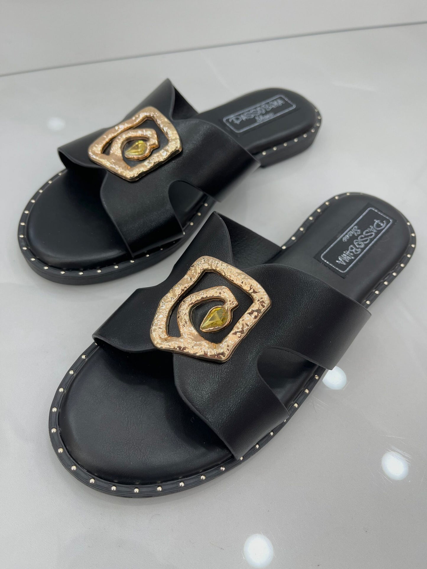 Flat Παντοφλάκια με Χρυσό Σχέδιο Black