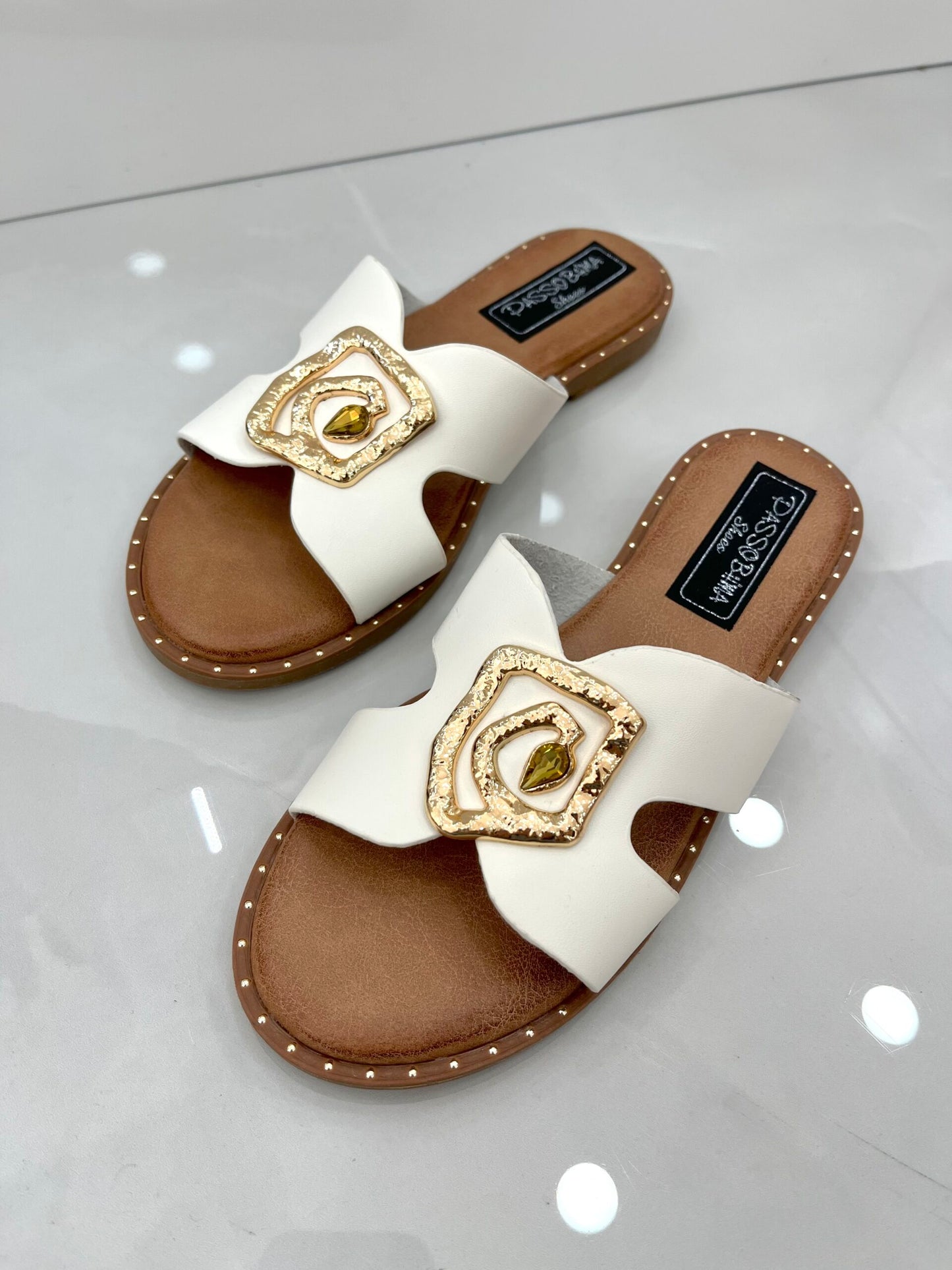 Flat Παντοφλάκια με Χρυσό Σχέδιο White