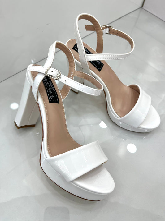 High Heel Πέδιλο Λουστρίν White