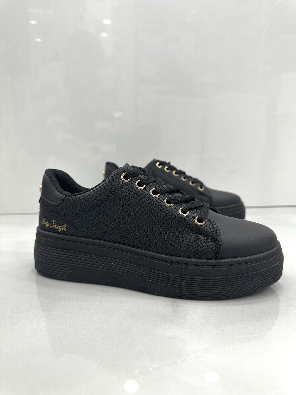 Sneakers Simple Δίσολο All Black