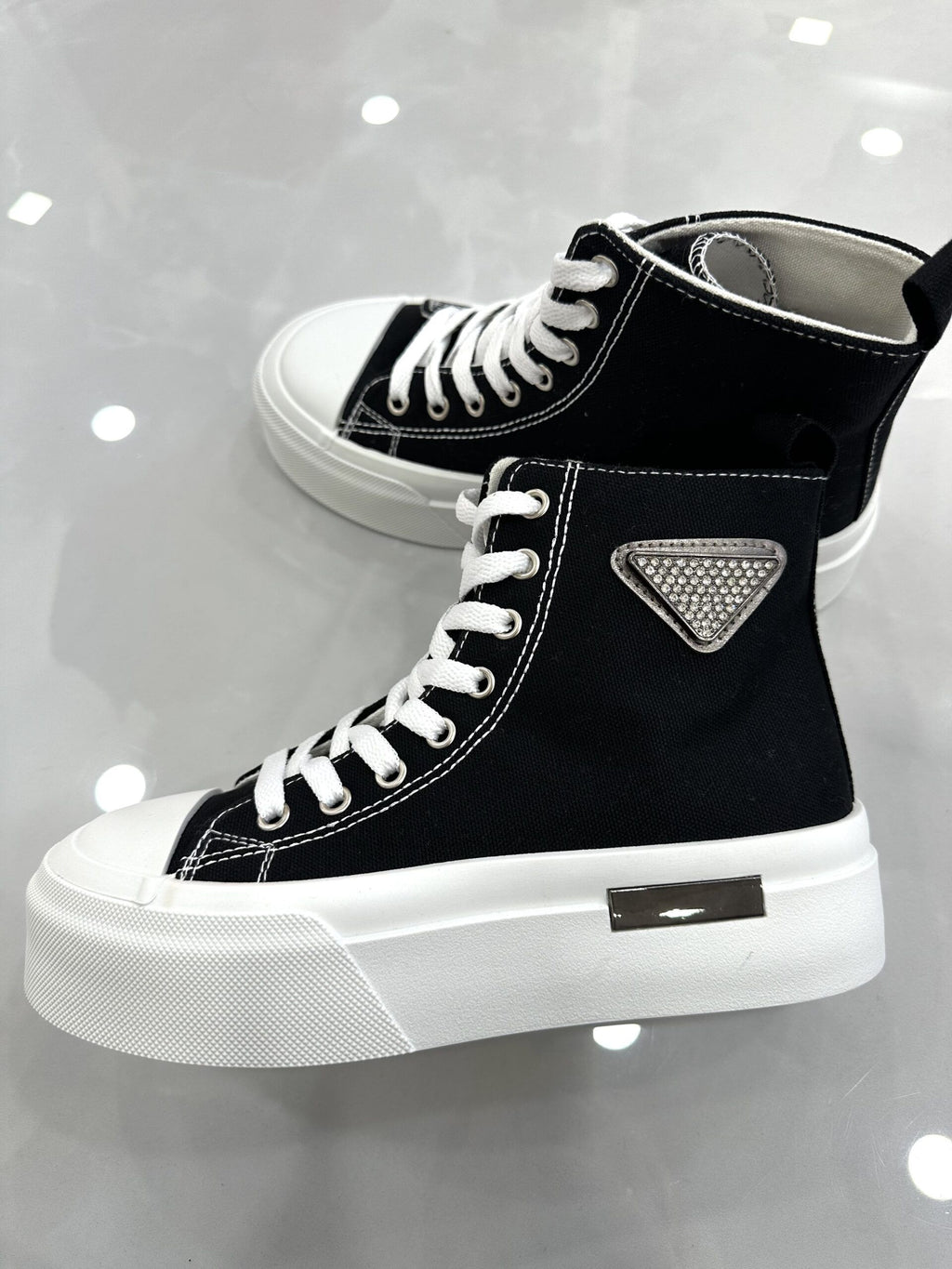 Sneaker Μποτάκι-Σταράκι Black