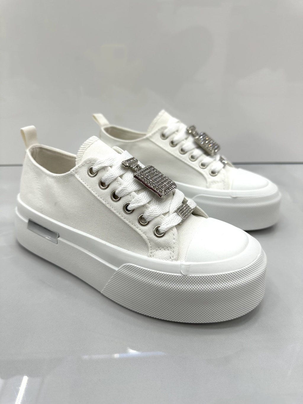 Sneaker Σταράκι με Σχέδιο AllWhite