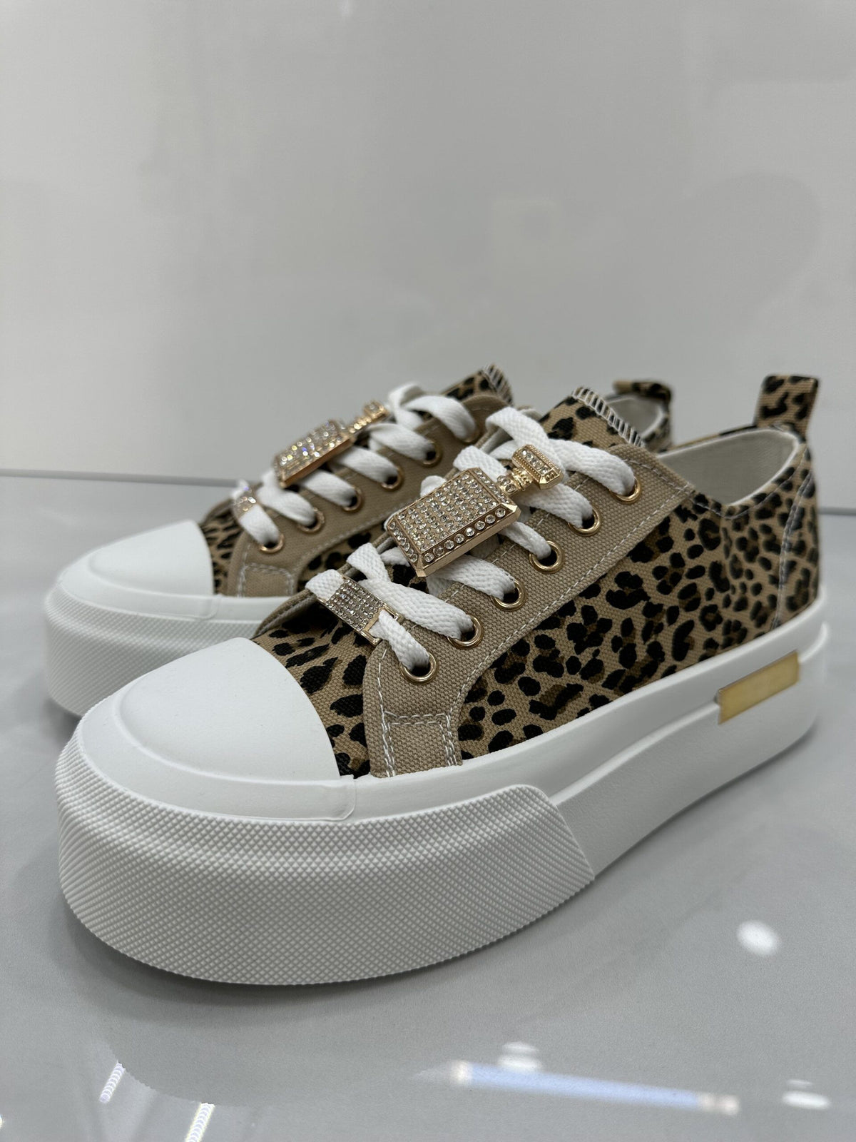 Sneaker Σταράκι με Σχέδιο Leopard