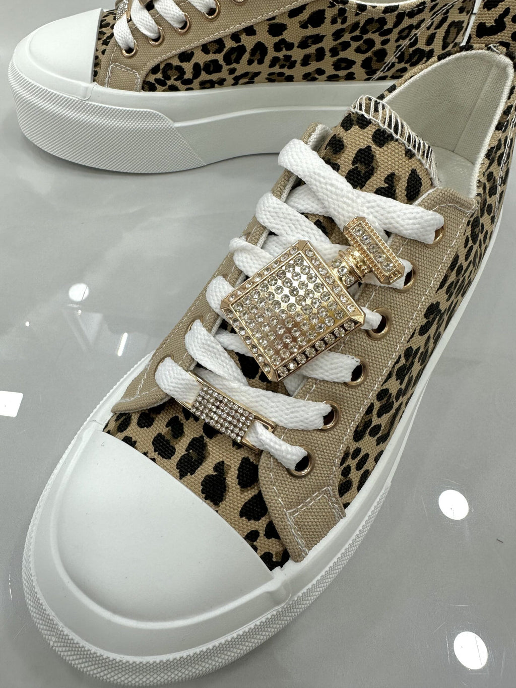 Sneaker Σταράκι με Σχέδιο Leopard