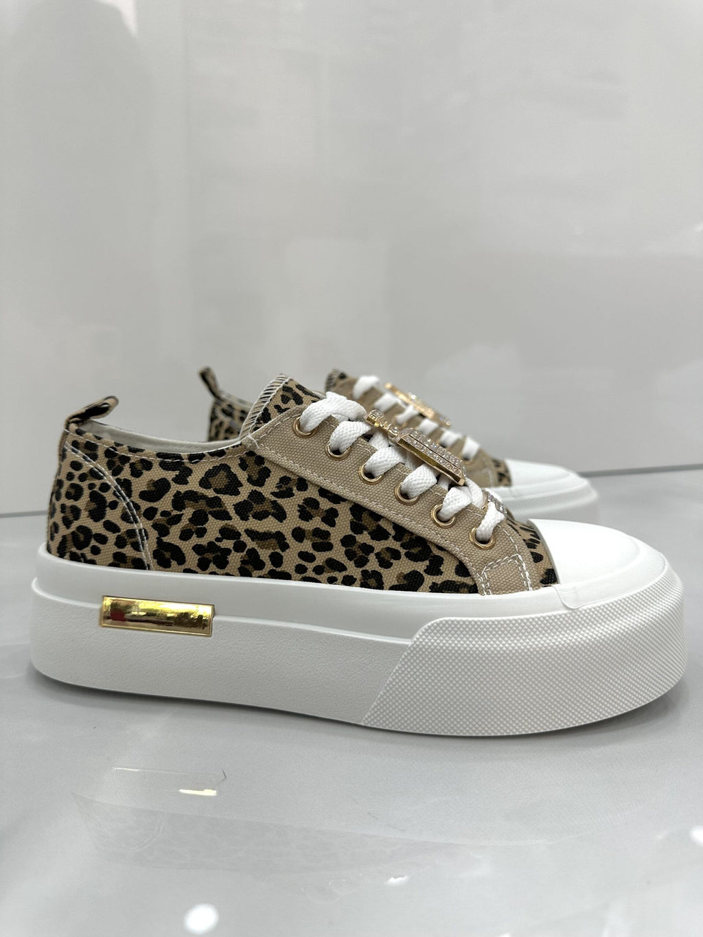 Sneaker Σταράκι με Σχέδιο Leopard
